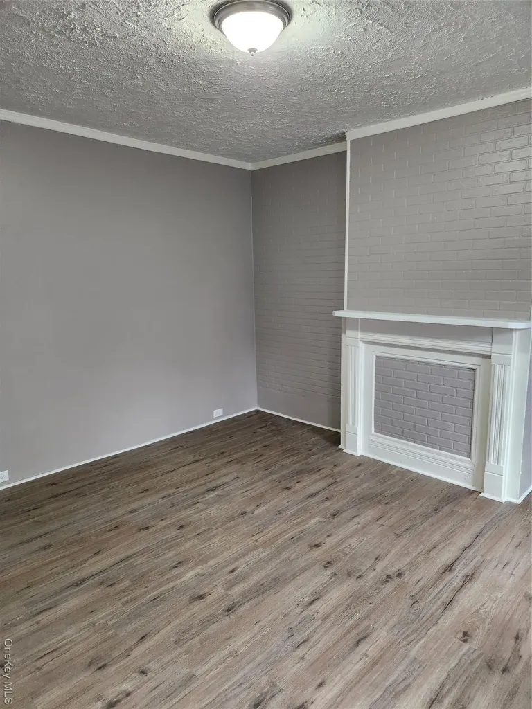 10 Charles Street Poughkeepsie NY 12601