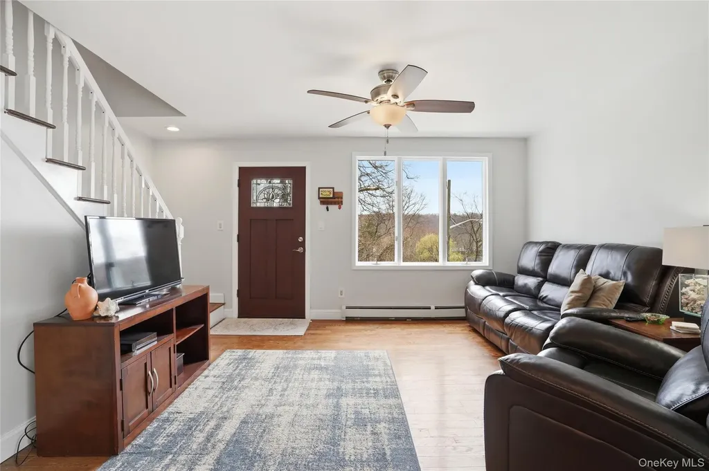 28 Branch Street Monroe NY 10950
