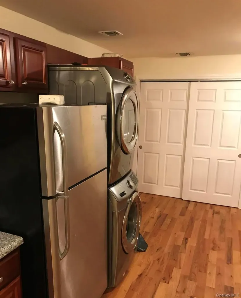 508 Midland Avenue Staten Island NY 10306