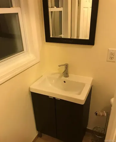 508 Midland Avenue Staten Island NY 10306