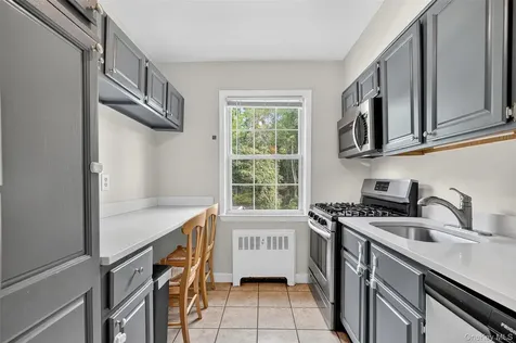 11 Fieldstone Drive Hartsdale NY 10530