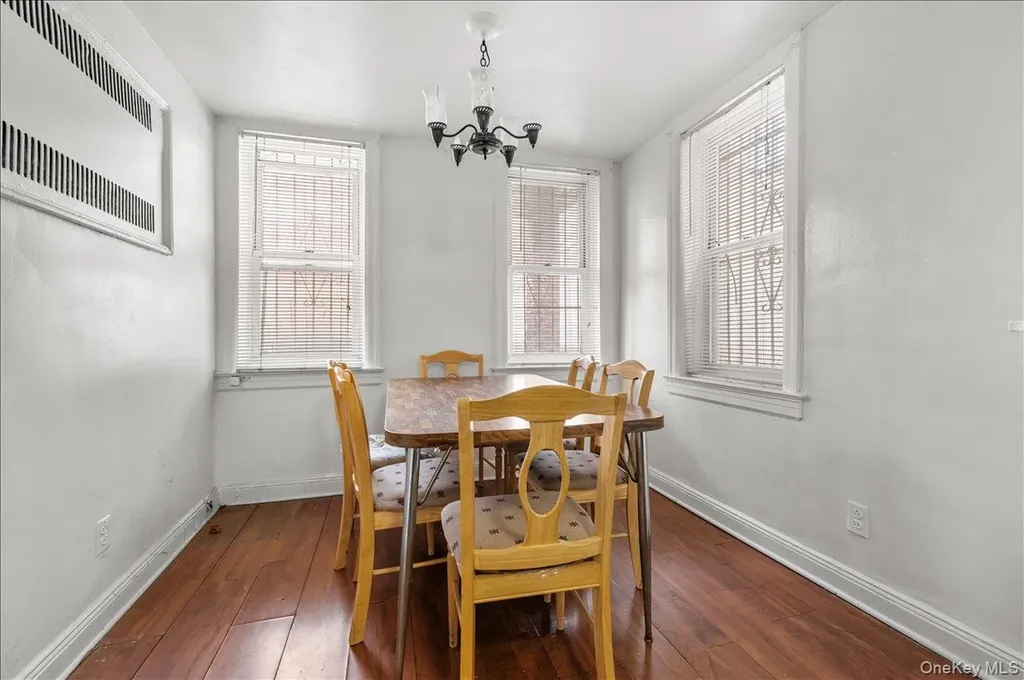 9217 Avenue B Brooklyn NY 11236