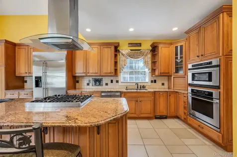 136 Mill Road Manorville NY 11949