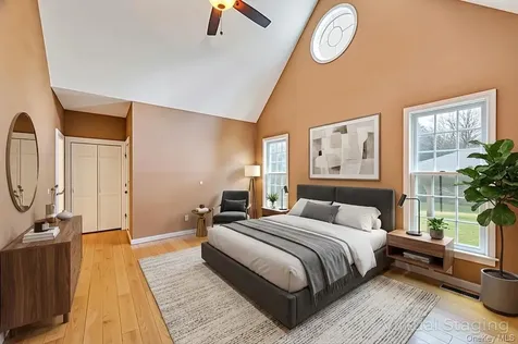 136 Mill Road Manorville NY 11949