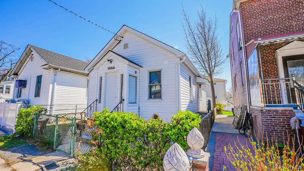 3066 Coddington Avenue Bronx NY 10461