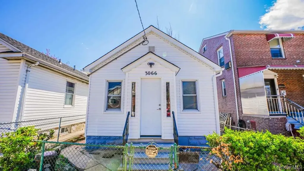 3066 Coddington Avenue Bronx NY 10461