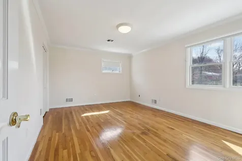17 Rolling Ridge Road New City NY 10956