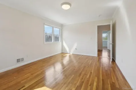17 Rolling Ridge Road New City NY 10956