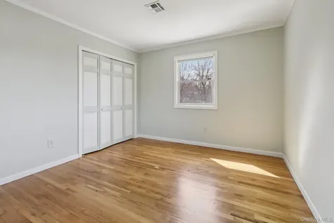 17 Rolling Ridge Road New City NY 10956