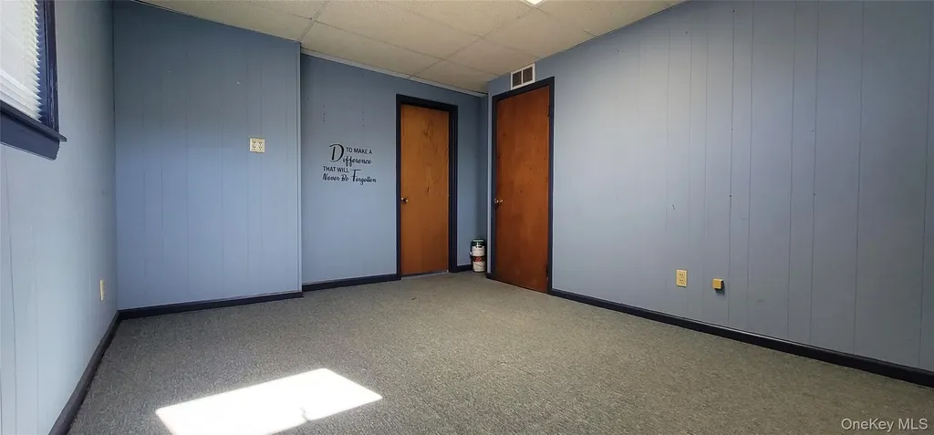 383-385 Hooker Avenue Poughkeepsie NY 12603