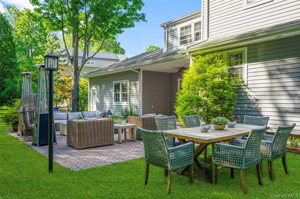 6 Trails End Rye NY 10580