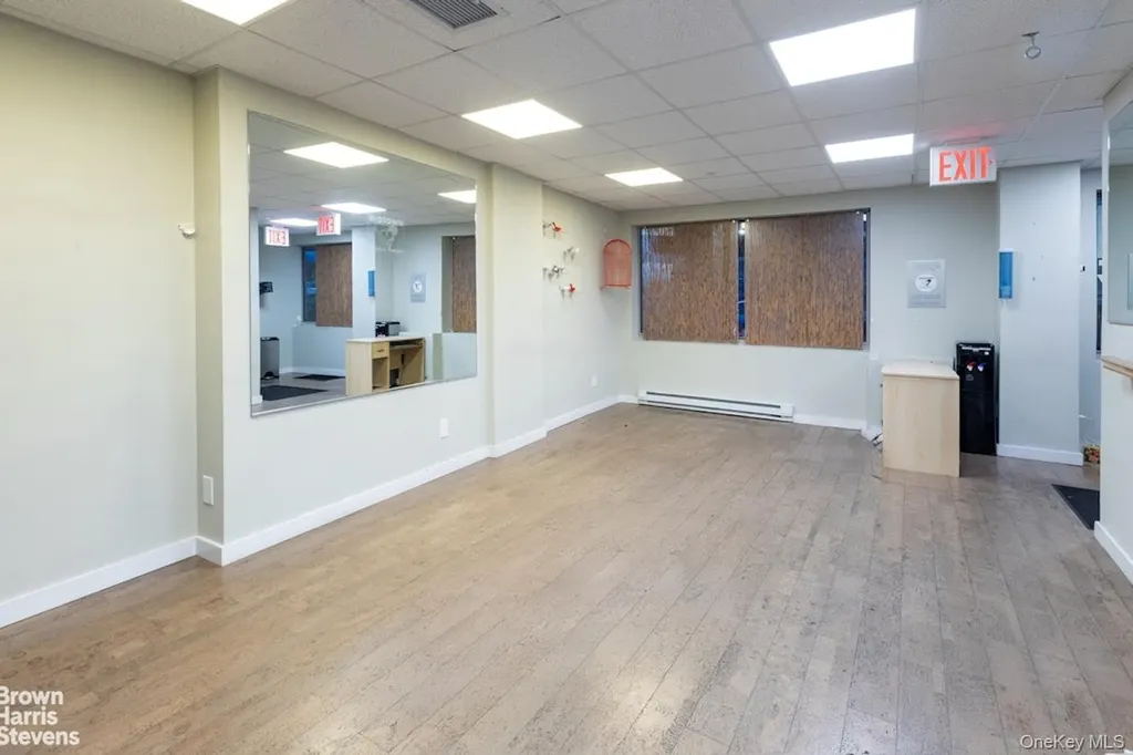 3534 Riverdale Avenue Bronx NY 10463