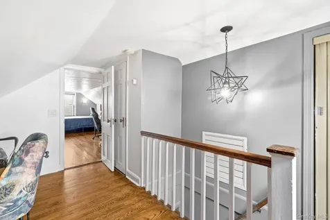 87 Lakeview Avenue Hartsdale NY 10530
