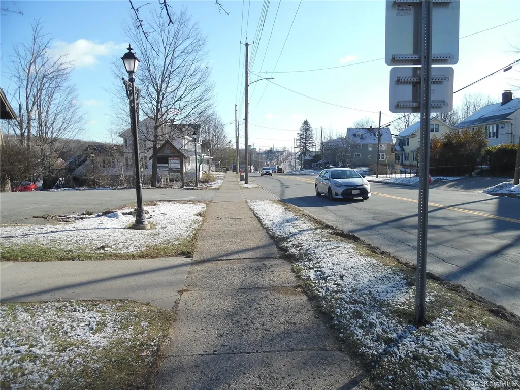 547 Broadway Monticello NY 12701