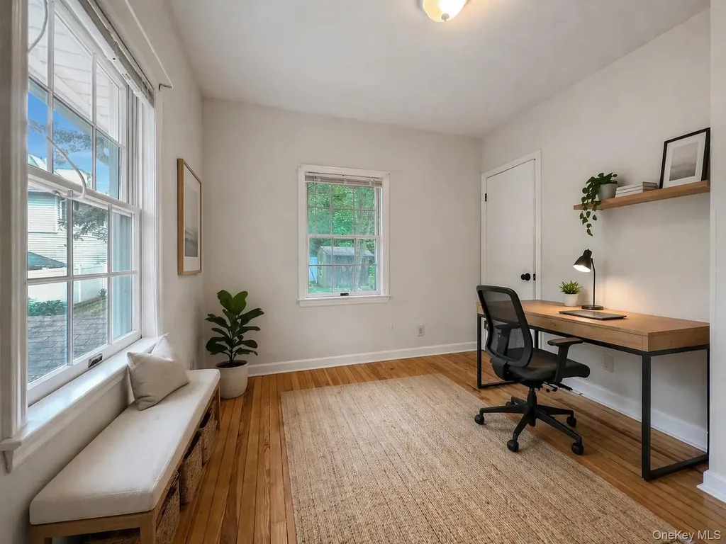 1311 Henry Avenue Mamaroneck NY 10543