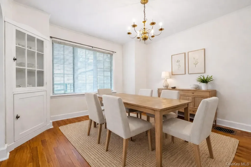 1311 Henry Avenue Mamaroneck NY 10543