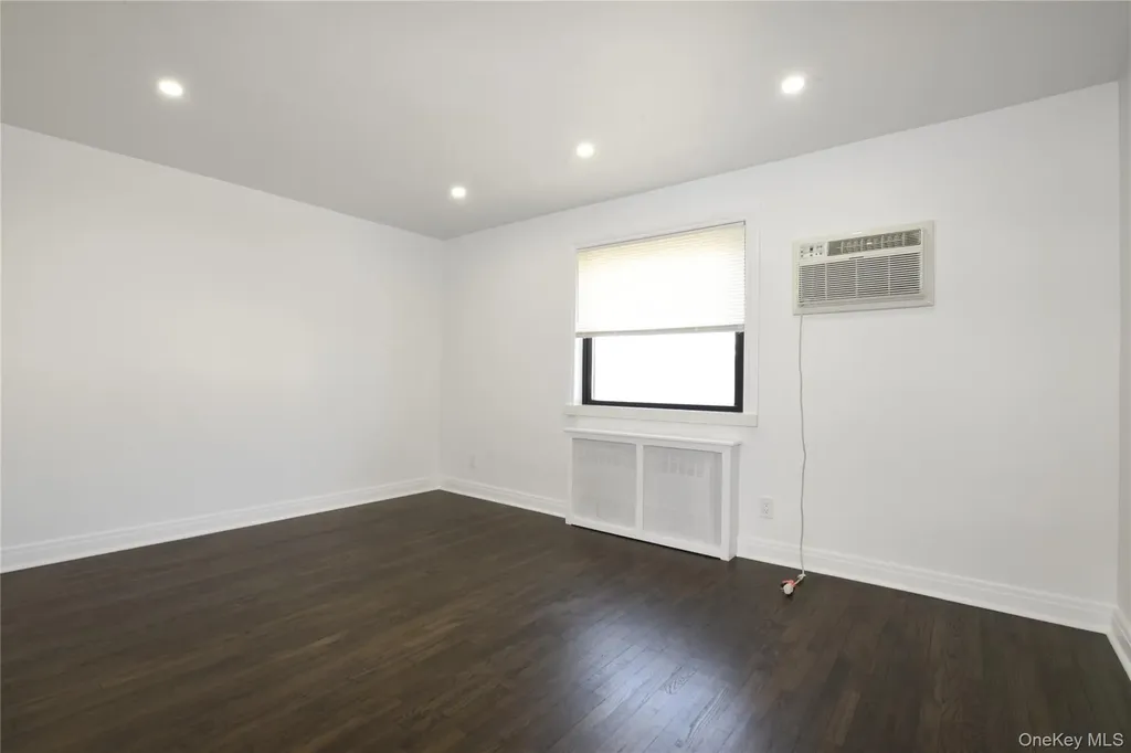 67-77 136th Street Flushing NY 11367