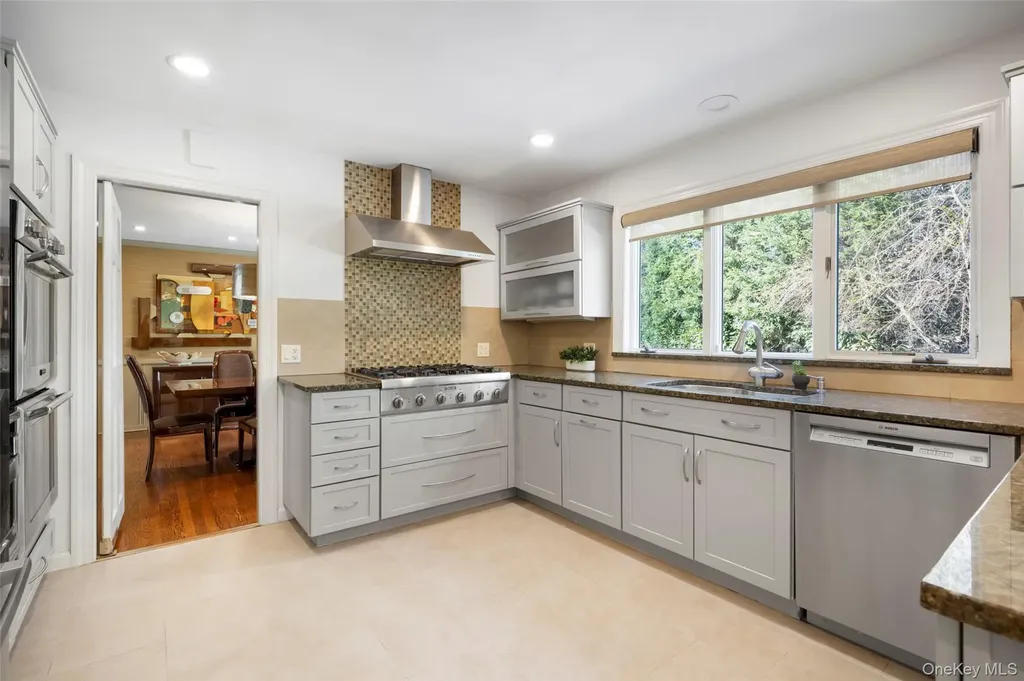 720 Claflin Avenue Mamaroneck NY 10543