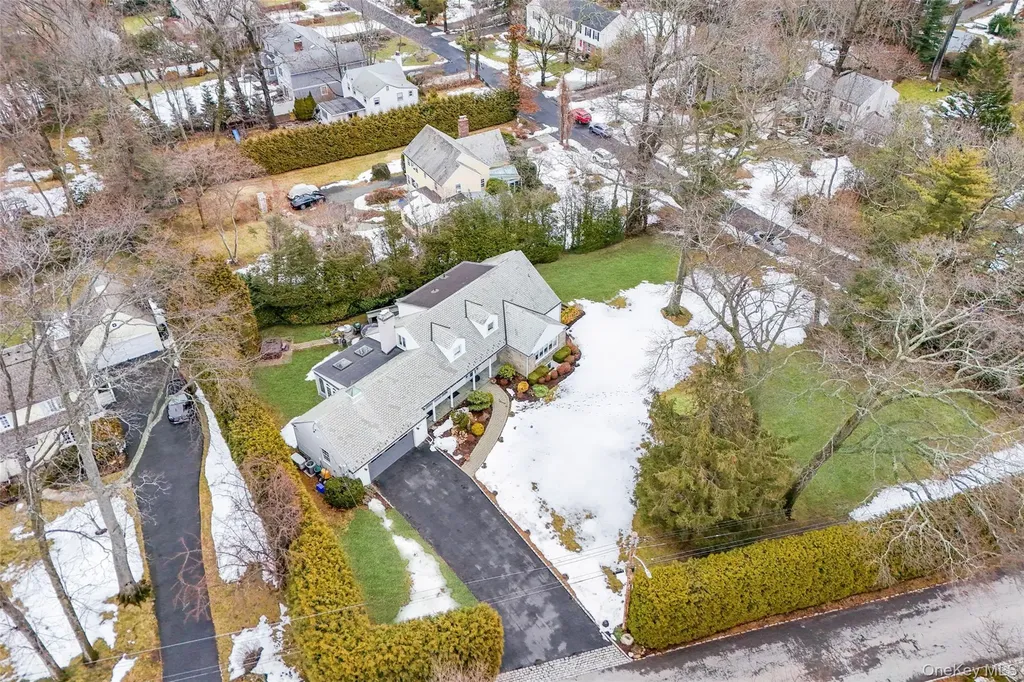 720 Claflin Avenue Mamaroneck NY 10543