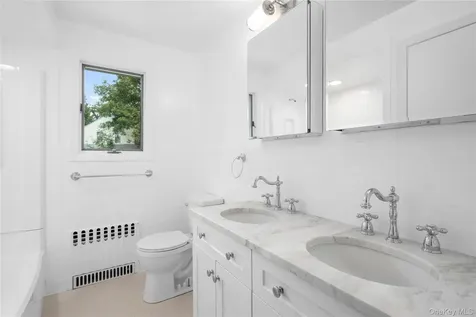 32 Stuyvesant Avenue Larchmont NY 10538