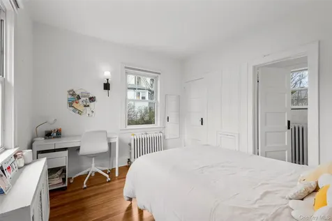 32 Stuyvesant Avenue Larchmont NY 10538