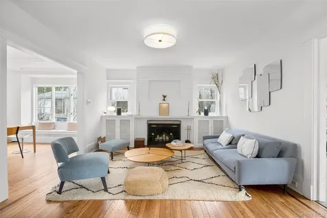 32 Stuyvesant Avenue Larchmont NY 10538