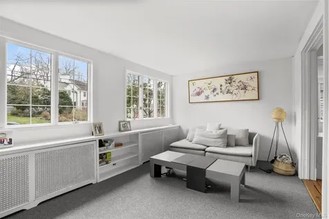 32 Stuyvesant Avenue Larchmont NY 10538