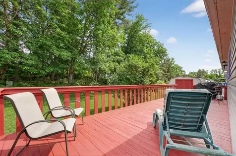 32 2nd Drive Hyde Park NY 12538