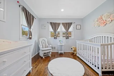 24 Aspen Road New Rochelle NY 10804