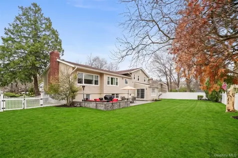 24 Aspen Road New Rochelle NY 10804