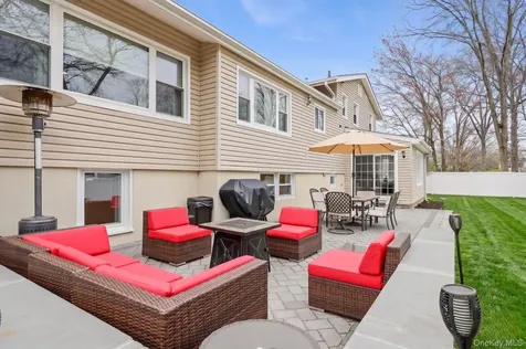 24 Aspen Road New Rochelle NY 10804