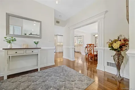 24 Aspen Road New Rochelle NY 10804
