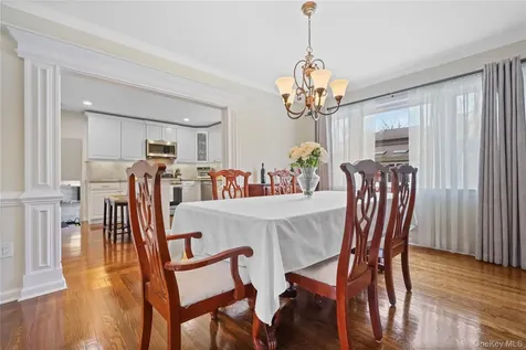24 Aspen Road New Rochelle NY 10804