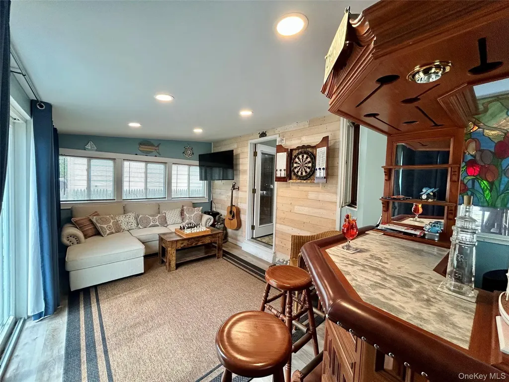 136 B Hampton Avenue Mastic NY 11950