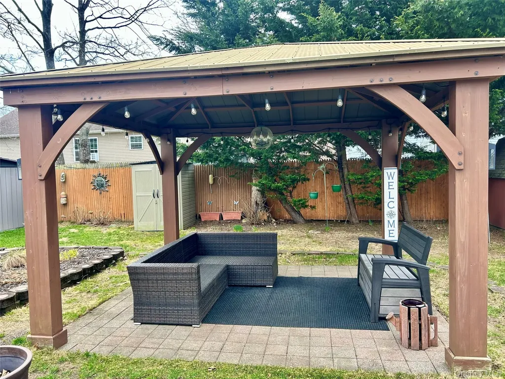 136 B Hampton Avenue Mastic NY 11950