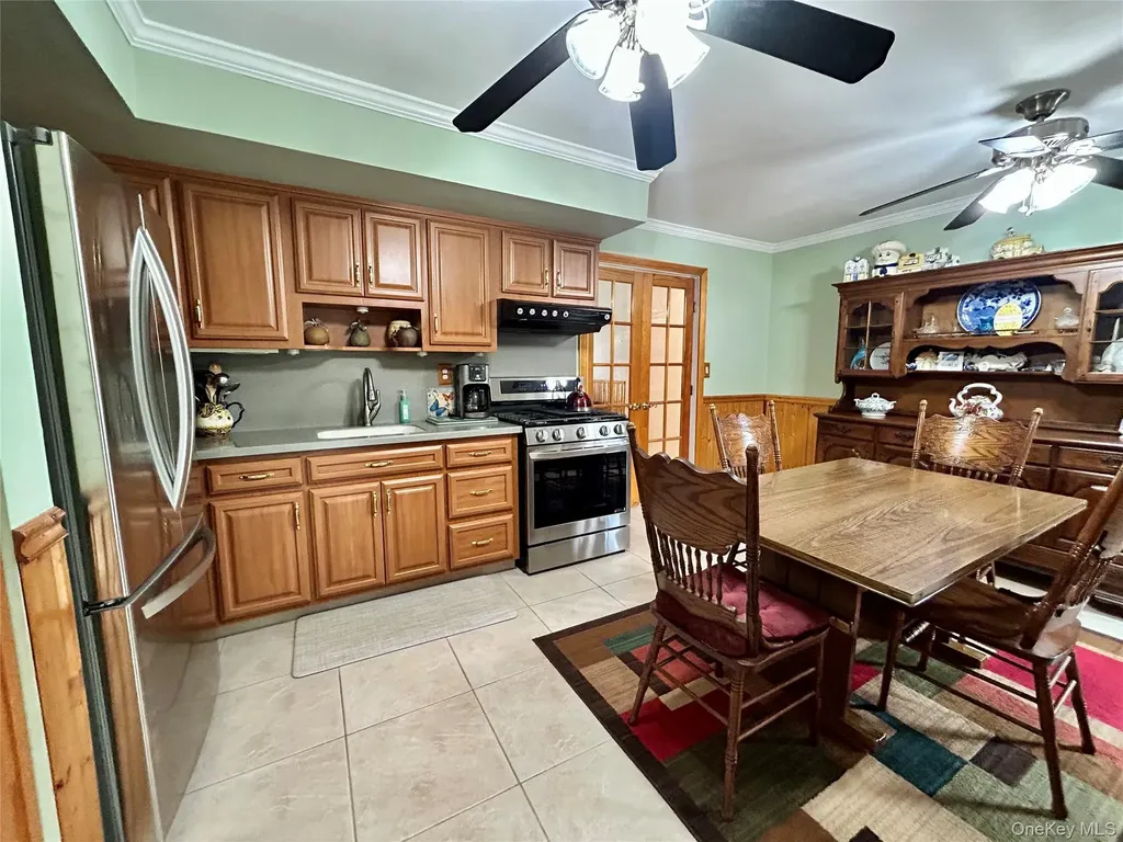 136 B Hampton Avenue Mastic NY 11950