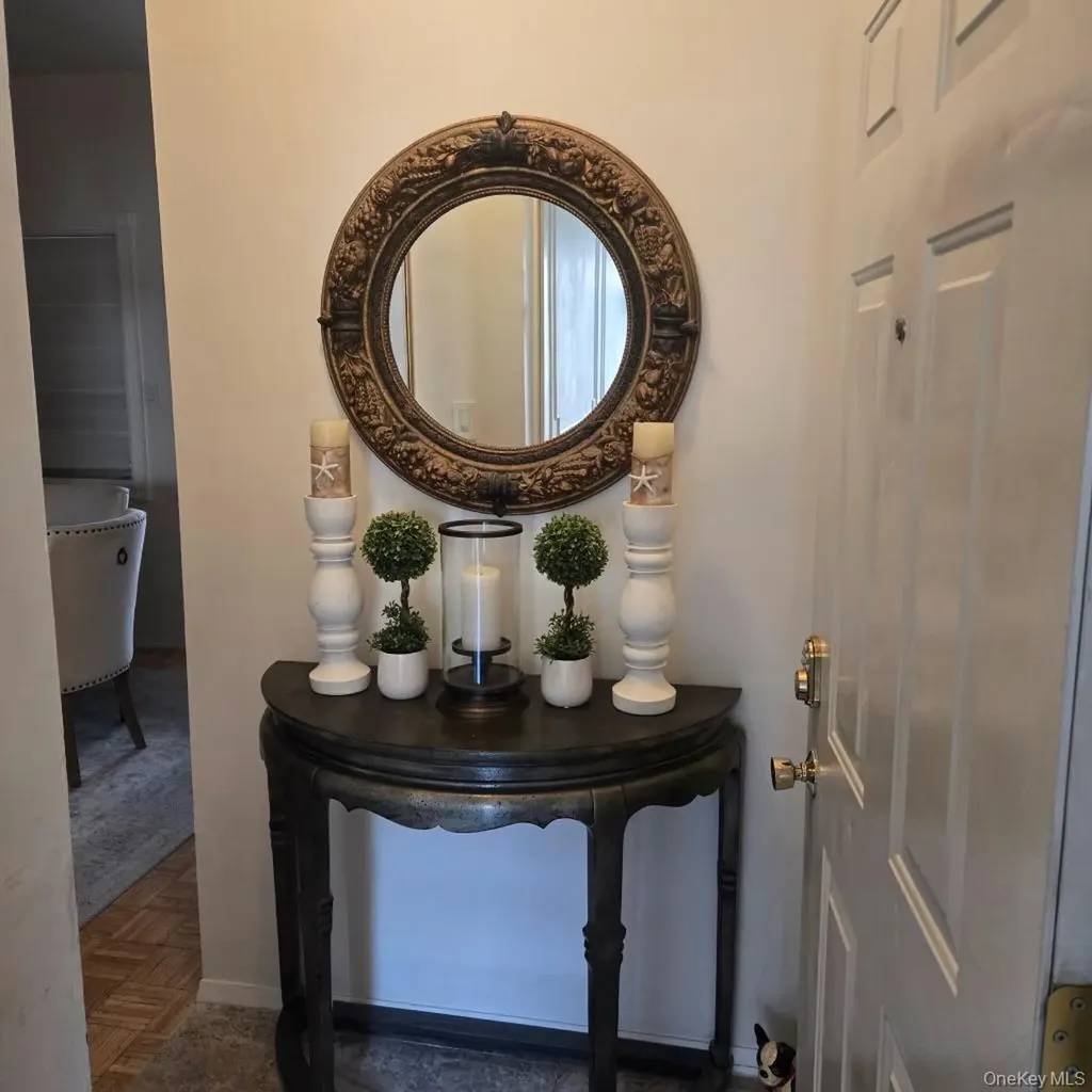 64-07 68th Street Ridgewood NY 11385