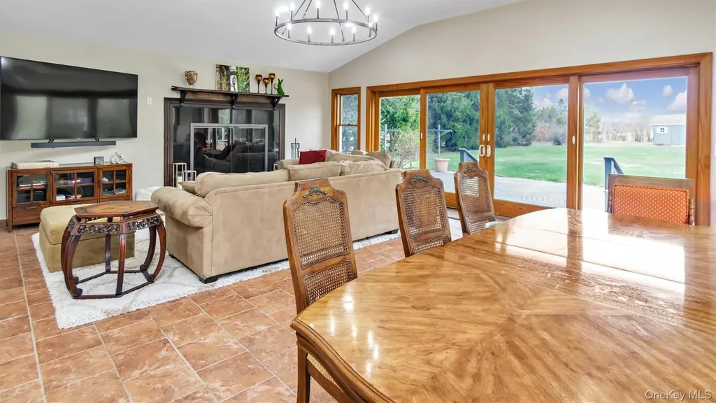 120 Promenade Drive Aquebogue NY 11901