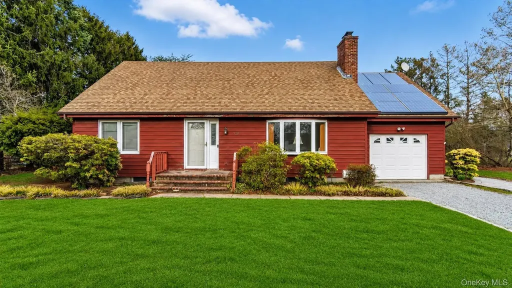 120 Promenade Drive Aquebogue NY 11901