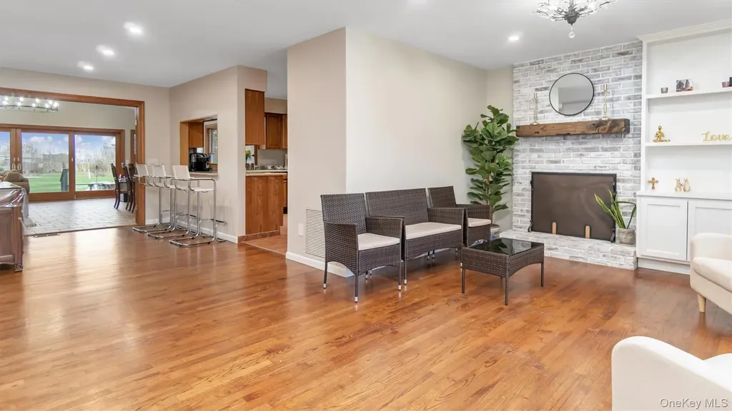 120 Promenade Drive Aquebogue NY 11901