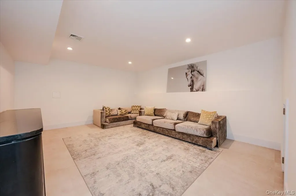 177 Albany Boulevard Atlantic Beach NY 11509