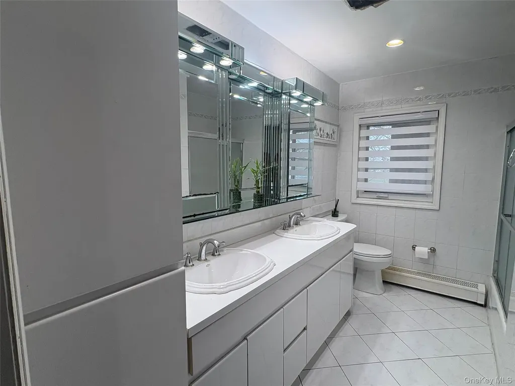 3780 Greentree Drive Oceanside NY 11572