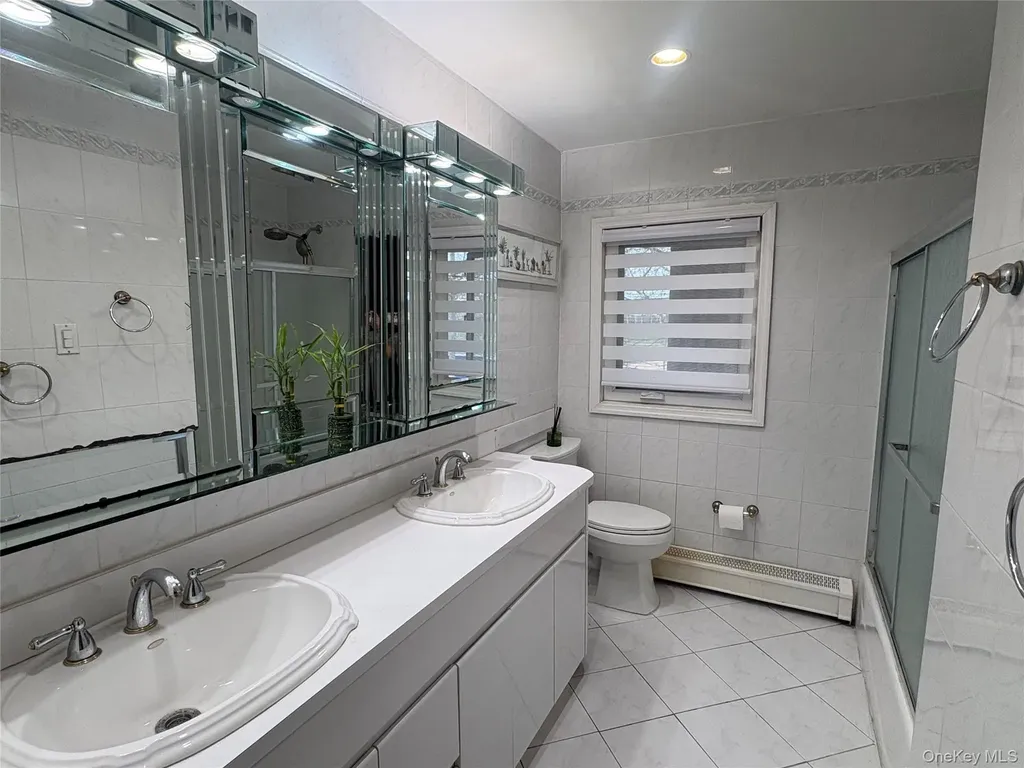 3780 Greentree Drive Oceanside NY 11572