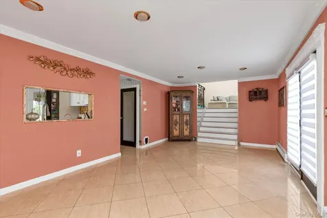 3780 Greentree Drive Oceanside NY 11572