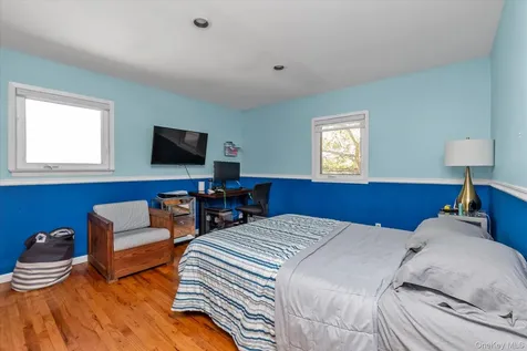 3780 Greentree Drive Oceanside NY 11572