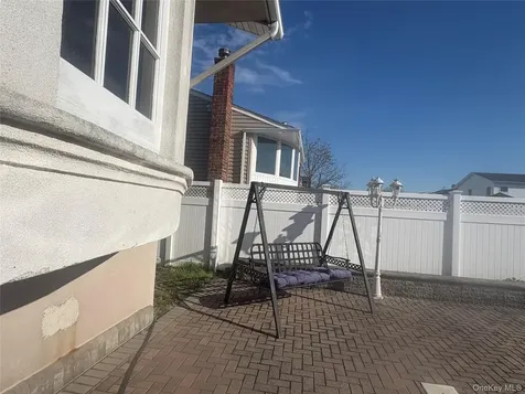 3780 Greentree Drive Oceanside NY 11572