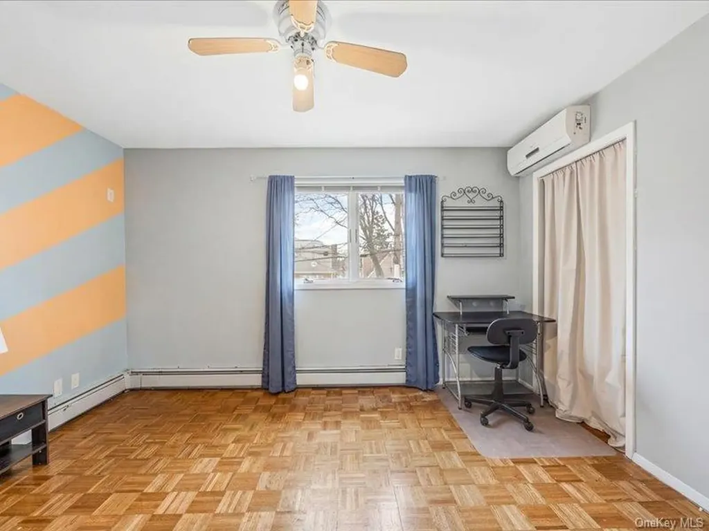 3229 Glennon Place Bronx NY 10465