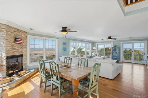 902 Dune Road Westhampton Dunes NY 11978