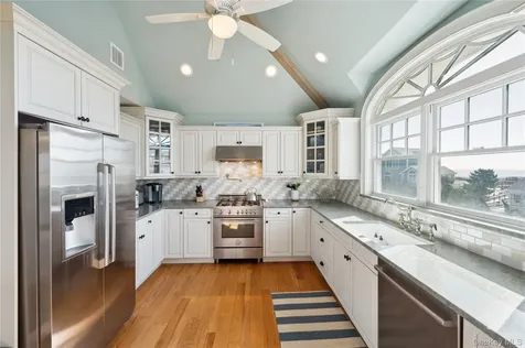902 Dune Road Westhampton Dunes NY 11978