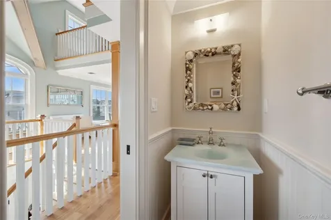 902 Dune Road Westhampton Dunes NY 11978